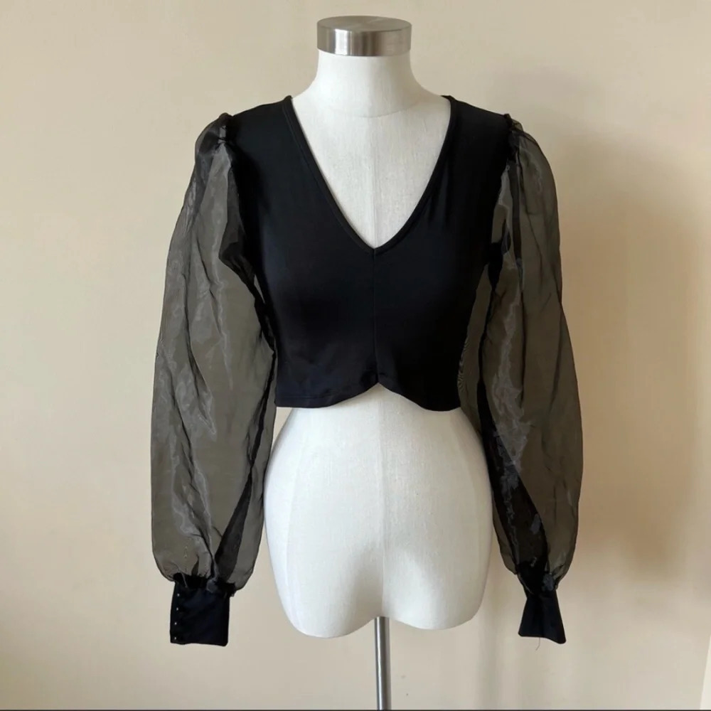 NA-KD sheer cropped balloon puff sleeve top black 5546